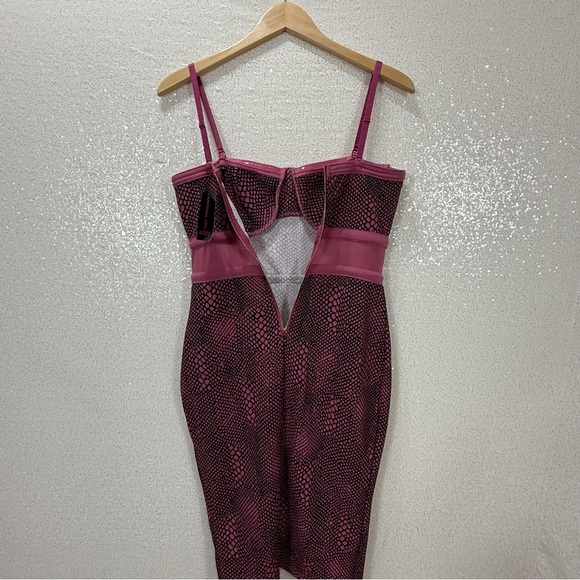 Material Girl Pink Black Snakeskin Print Bodycon Dress Women’s Size Large - Picture 12 of 14